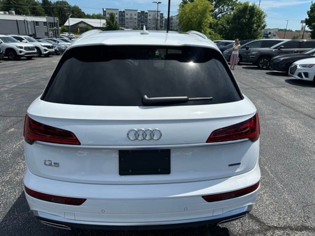 Used 2024 Audi Q5 45 S Line Premium SUV