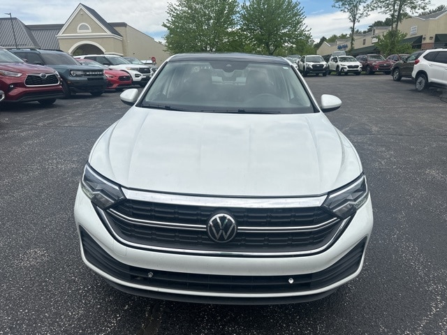 3VW7M7BUXPM037864