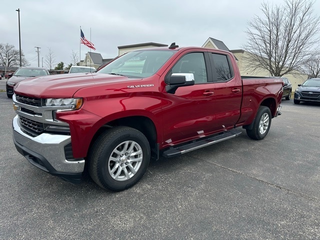 2021 Chevrolet Silverado 1500 LT's photo