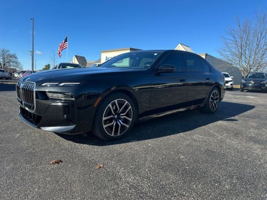 Used 2024 BMW 7 Series 740i Sedan