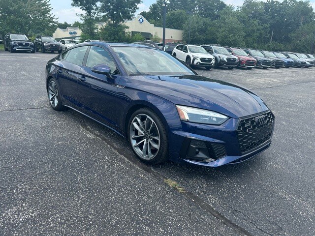 2024 Audi A5 Premium S line Quattro photo 3