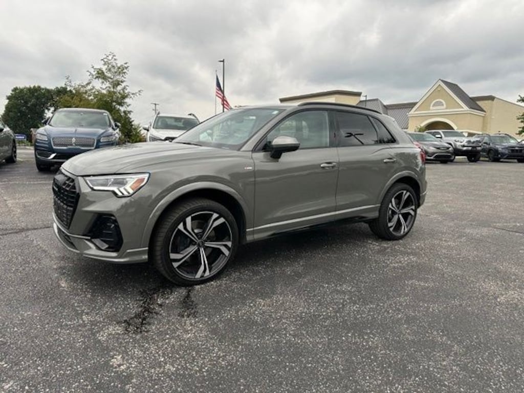 Used 2024 Audi Q3 Premium Plus SUV
