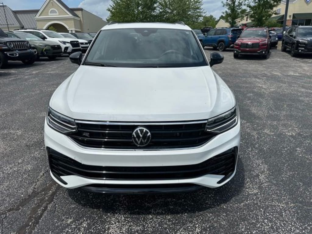 Used 2024 Volkswagen Tiguan 2.0T SE R-Line Black SUV