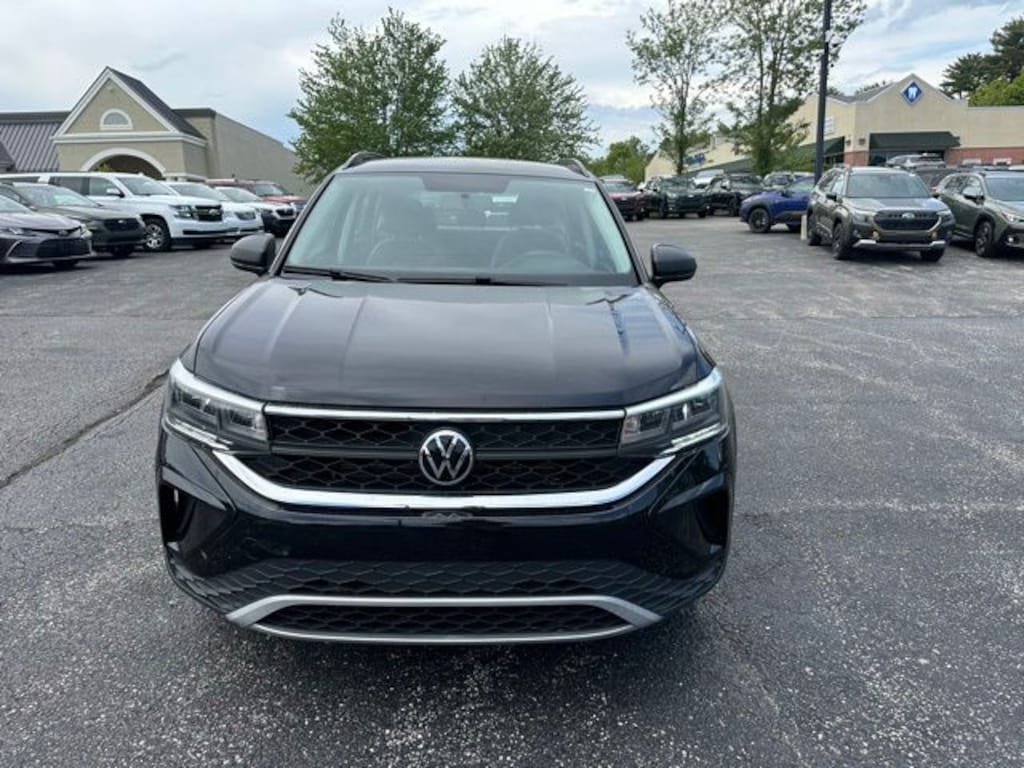 Used 2022 Volkswagen Taos 1.5T S SUV