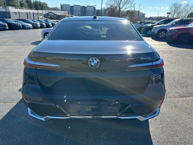 2024 Bmw 740i photo 4
