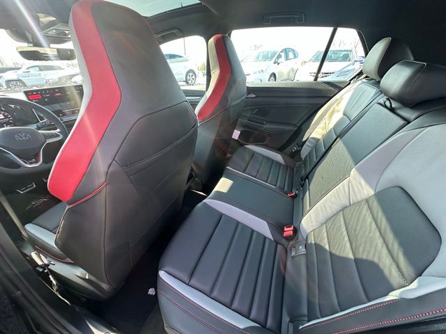 2026 Volkswagen Golf GTI SE - Photo 19