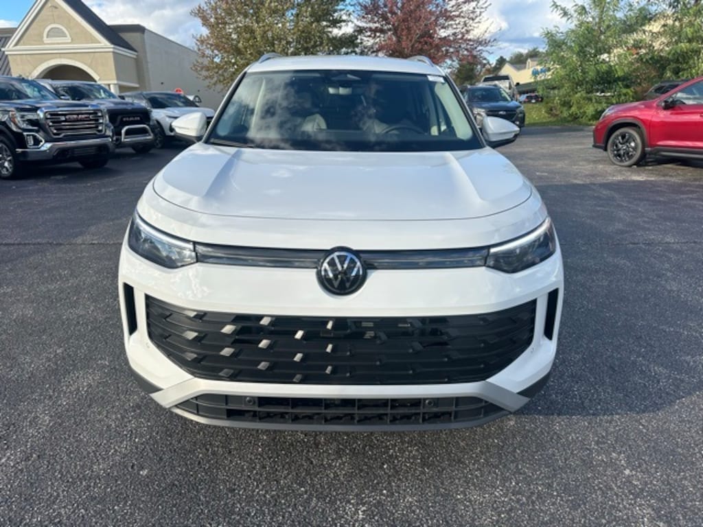 New 2026 Volkswagen Tiguan 2.0T S SUV