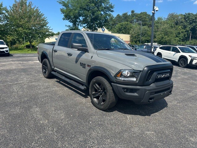 2022 Ram 1500 Classic Warlock photo 2