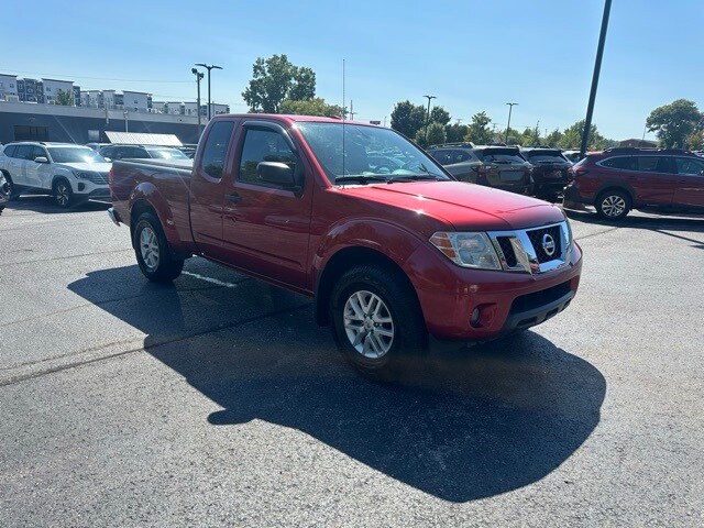 2016 Nissan Frontier SV photo 3