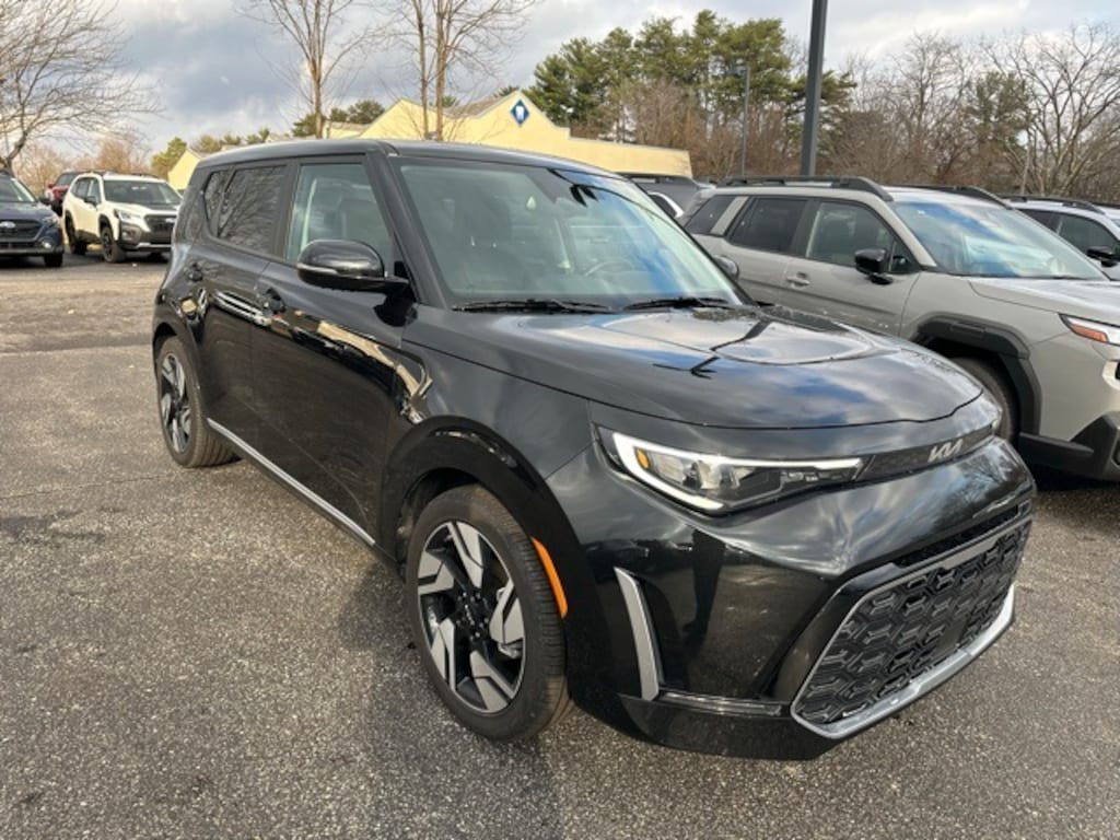 Used 2025 Kia Soul GT-Line Hatchback