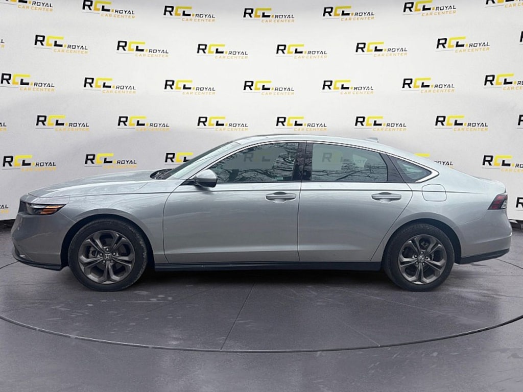 Used 2024 Honda Accord EX Sedan