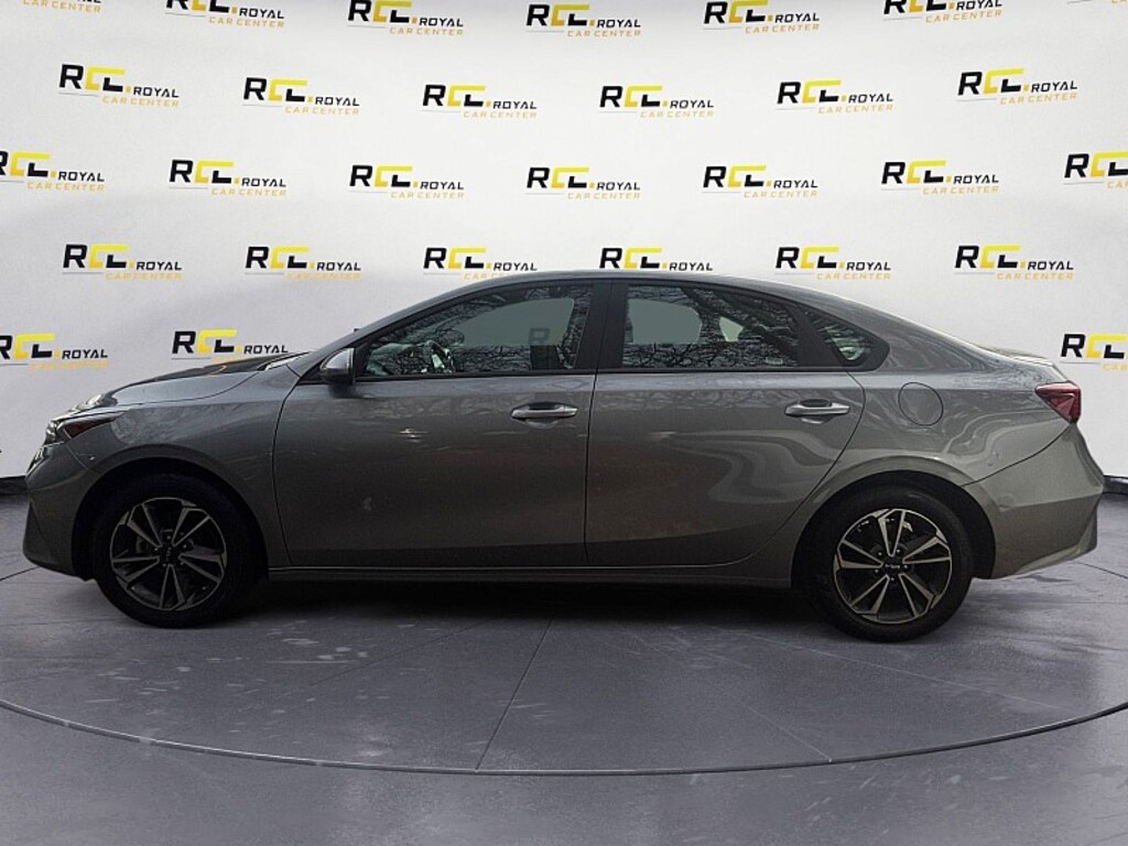 Used 2024 Kia Forte Sedan