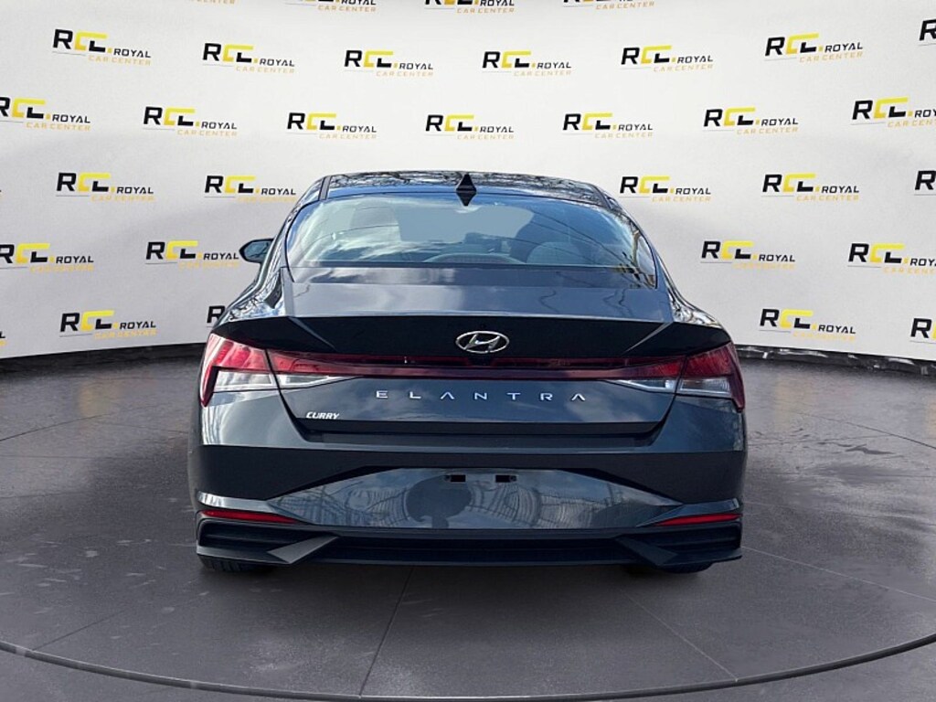 Used 2023 Hyundai Elantra SEL Sedan