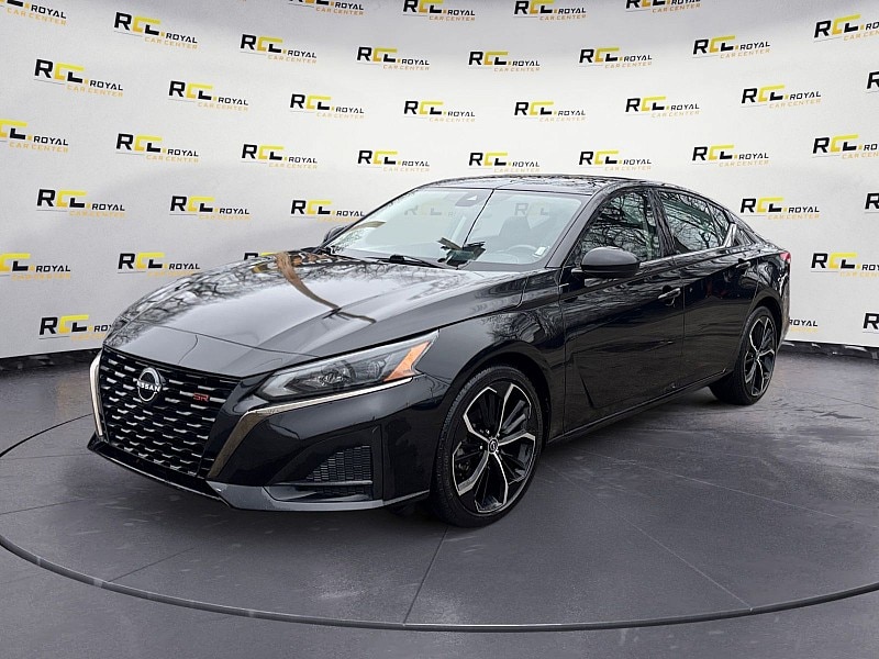 2024 Nissan Altima SR