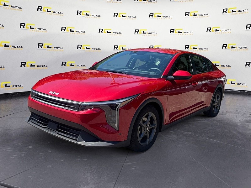 2025 Kia K4 LXS AT's photo