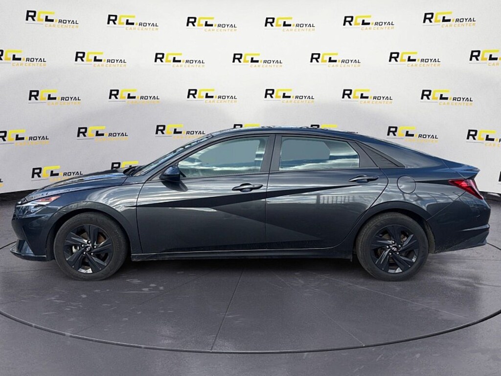 Used 2023 Hyundai Elantra SEL Sedan