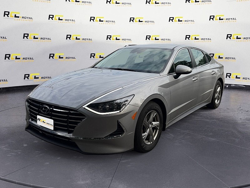 2023 Hyundai Sonata SE's photo