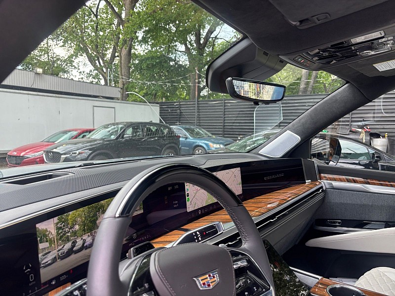 2025 Cadillac Escalade Sport Platinum - Photo 16