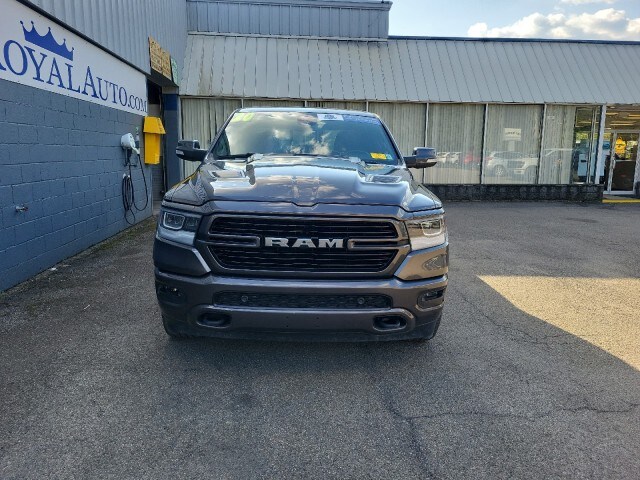2020 Ram 1500 Laramie photo 3
