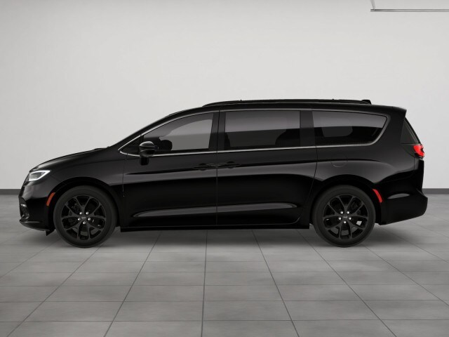 2026 Chrysler Pacifica Limited photo 3