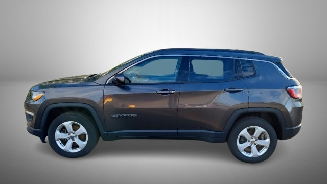 Used 2018 Jeep Compass Latitude with VIN 3C4NJDBB8JT422871 for sale in Owego, NY