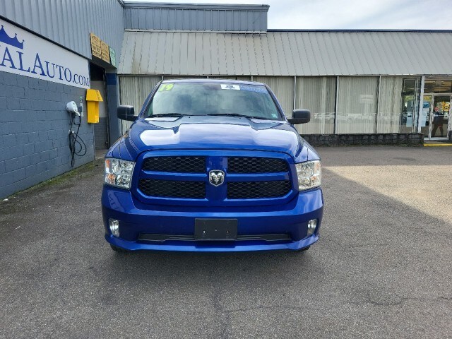 2019 Ram 1500 Classic Tradesman photo 3