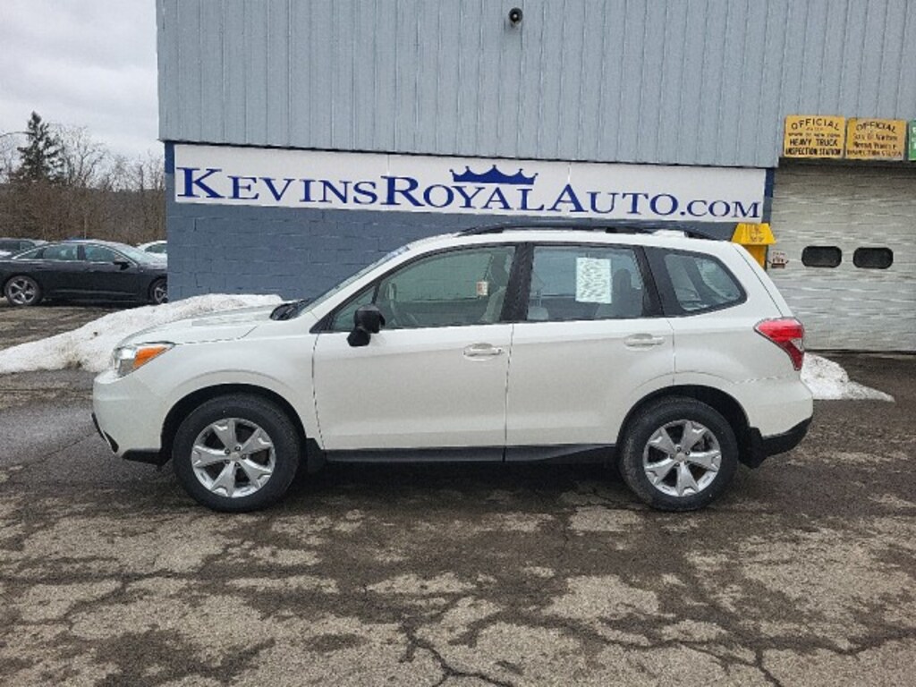 Used 2016 Subaru Forester 2.5i SUV