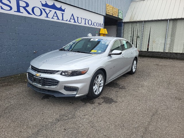 Used 2017 Chevrolet Malibu 1LT with VIN 1G1ZE5ST4HF234446 for sale in Owego, NY