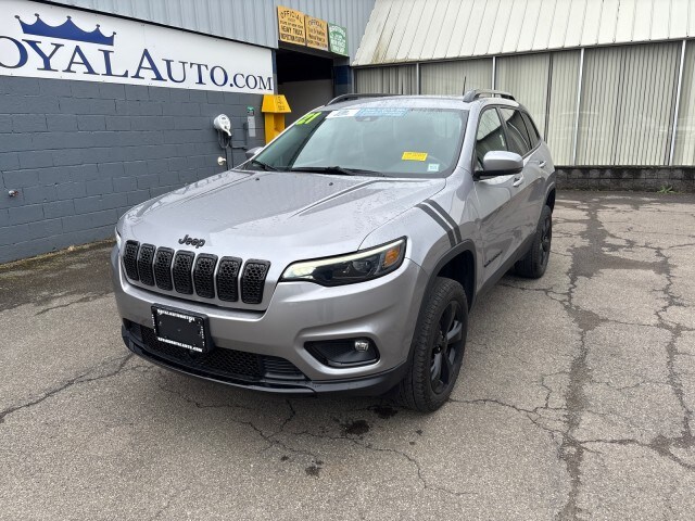 2021 Jeep Cherokee Latitude photo 2