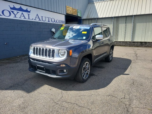 2016 Jeep Renegade Limited photo 2