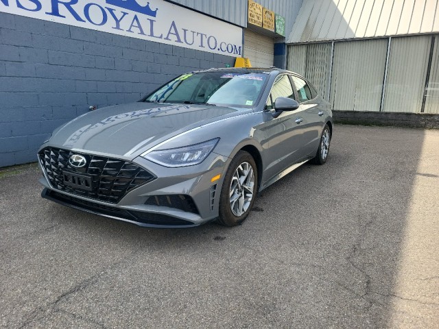 Used 2023 Hyundai Sonata SEL Sedan