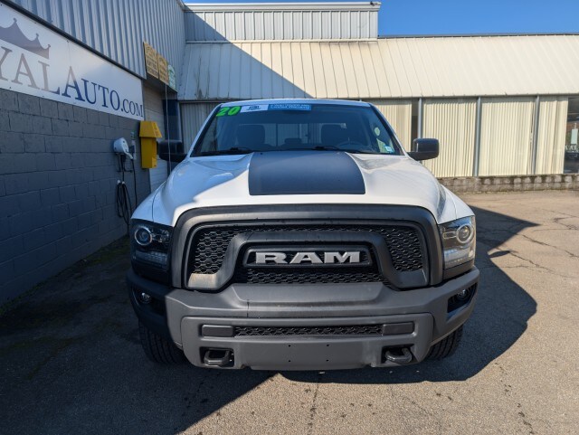 2020 Ram 1500 Classic SLT photo 3