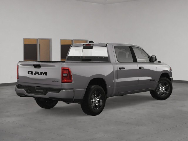 2025 Ram 1500 Tradesman photo 3