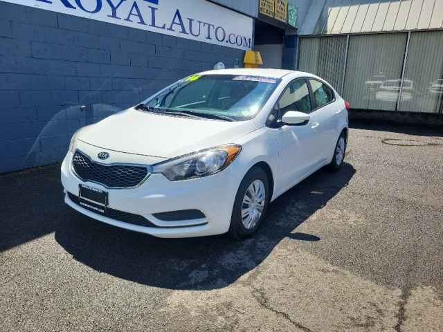 Used 2016 Kia Forte LX with VIN KNAFK4A62G5497299 for sale in Owego, NY