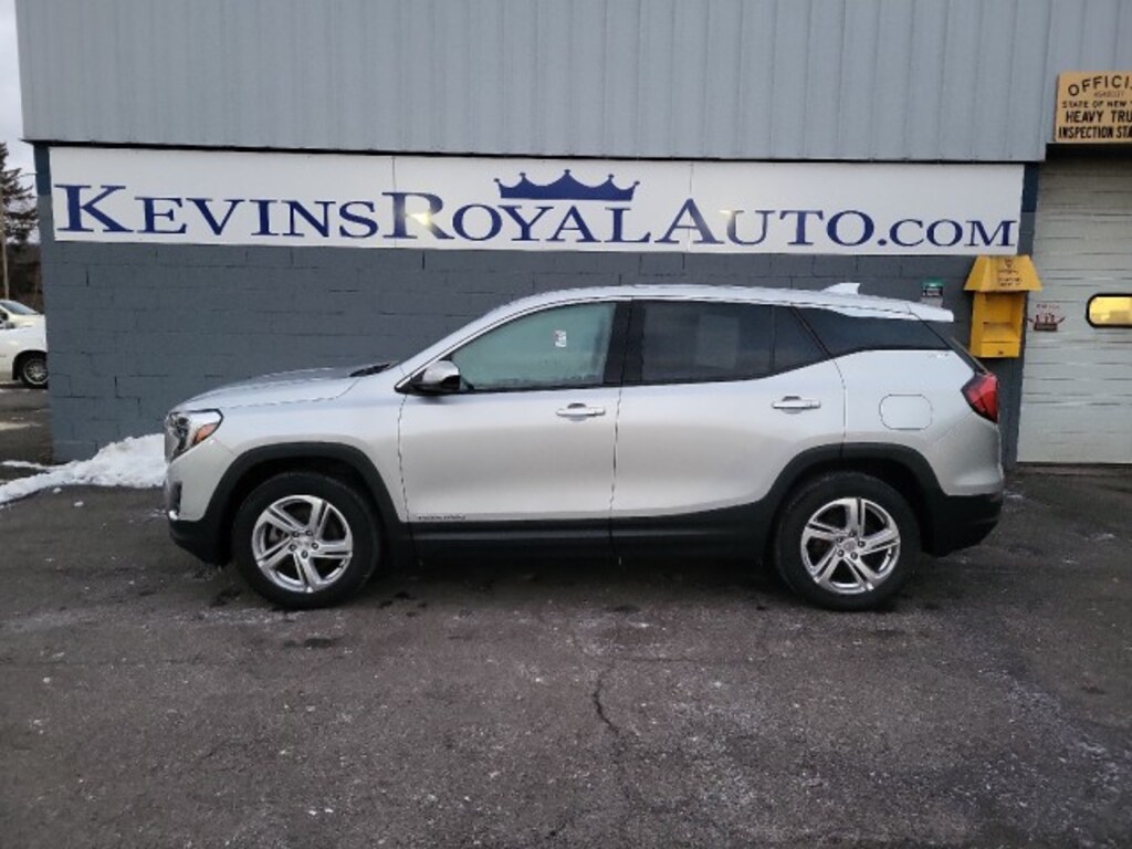 Used 2018 GMC Terrain SLE SUV