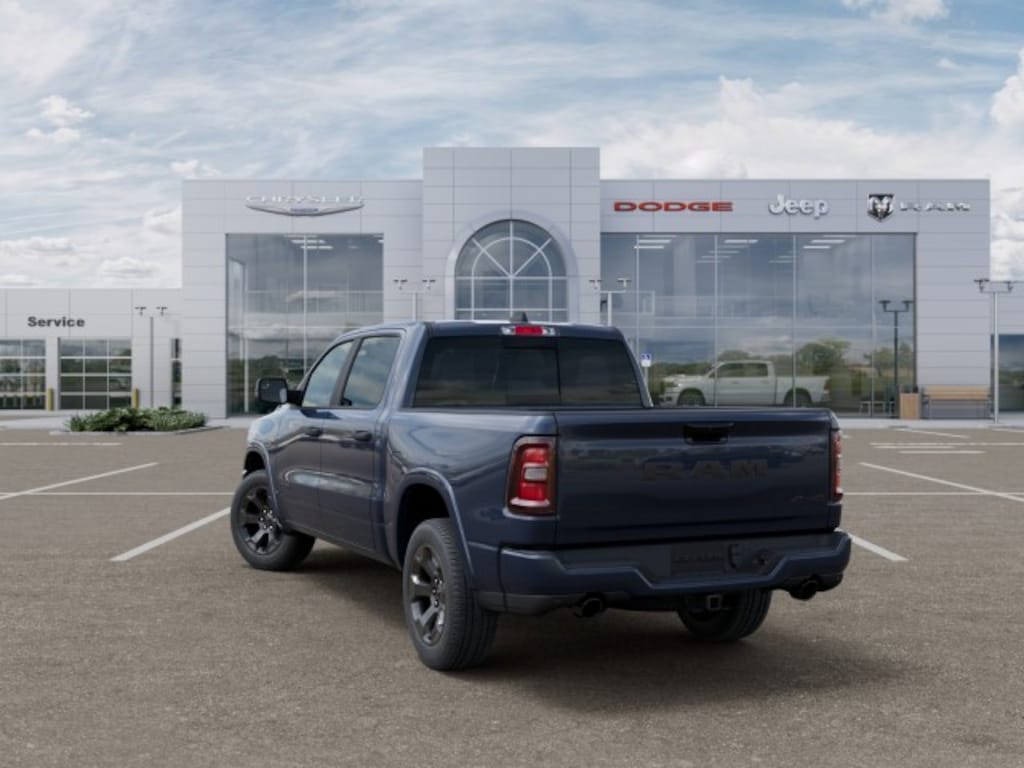 New 2026 Ram 1500 BIG HORN CREW CAB 4X4 5'7 BOX Pickup