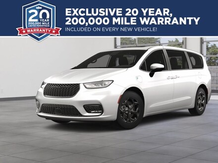2023 Chrysler Pacifica Hybrid PACIFICA PLUG-IN HYBRID LIMITED Passenger Van