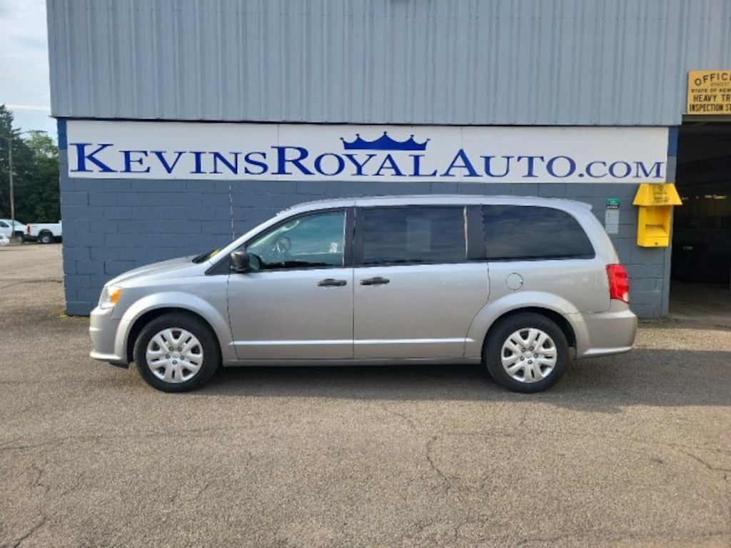 Used 2019 Dodge Grand Caravan SE Van Passenger Van
