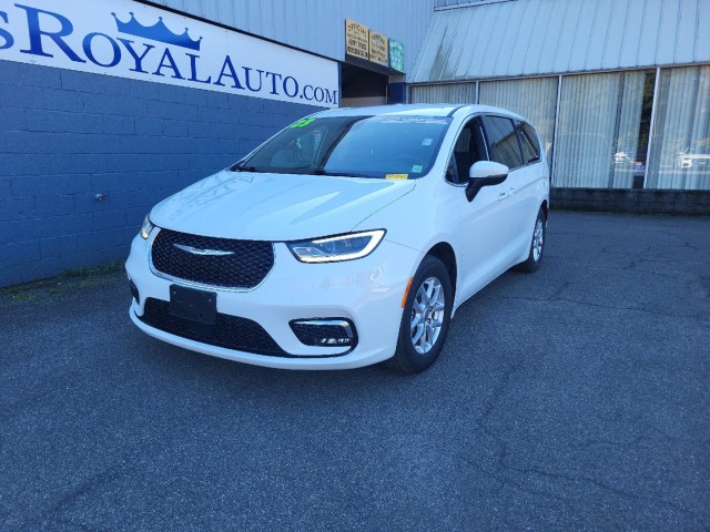 Used 2023 Chrysler Pacifica Touring Van Passenger Van