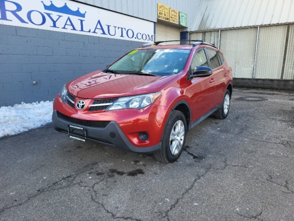 Used 2013 Toyota RAV4 LE SUV