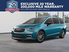 2025 Chrysler Pacifica SELECT AWD Passenger Van