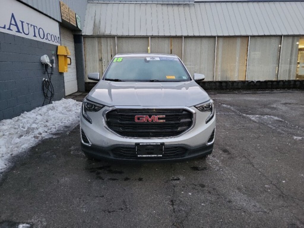 Used 2018 GMC Terrain SLE SUV