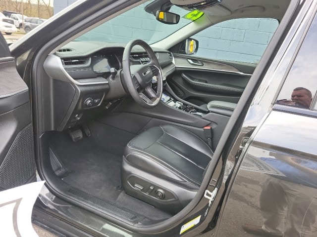 2023 Jeep Grand Cherokee L Limited - Photo 11