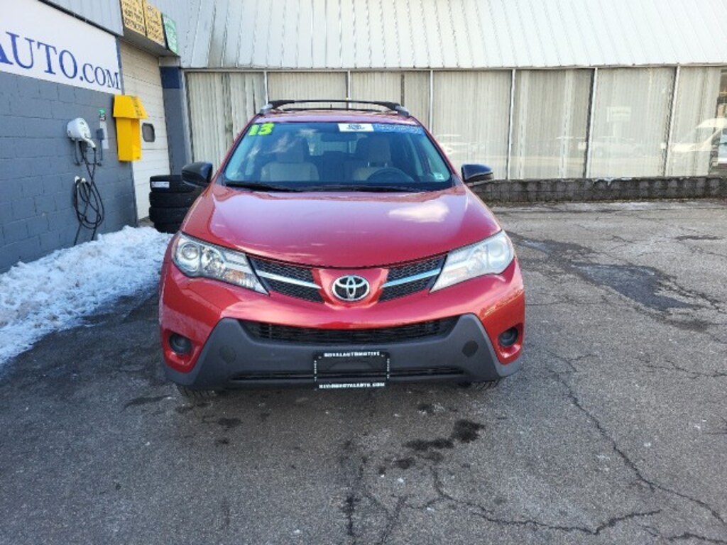 Used 2013 Toyota RAV4 LE SUV