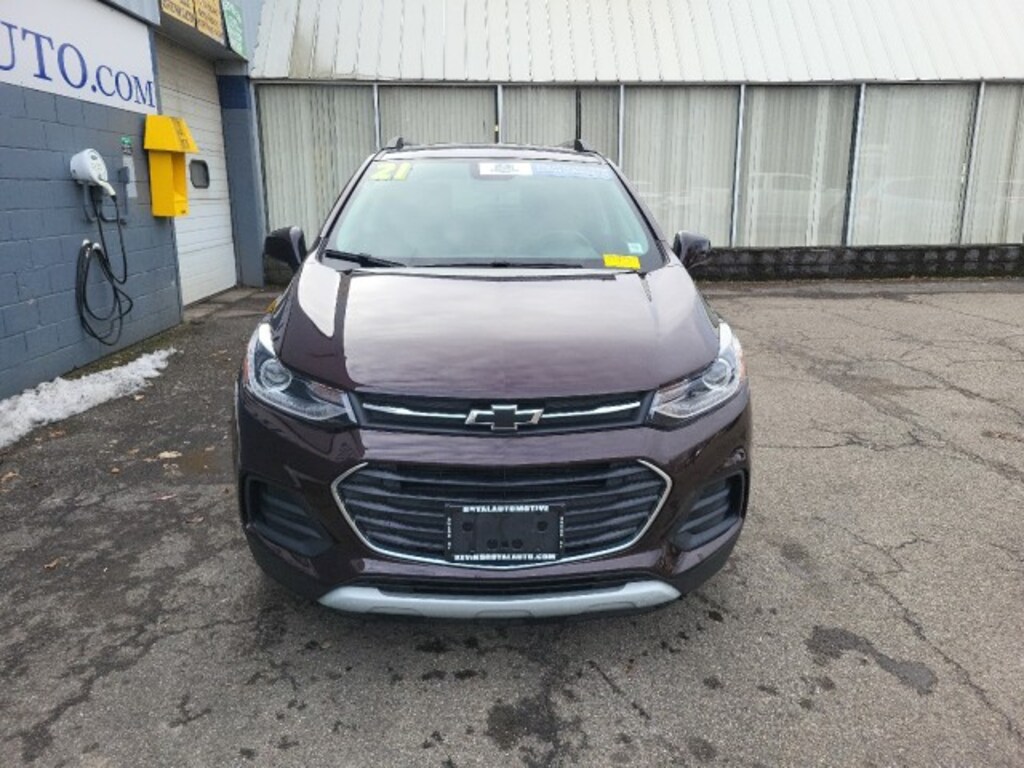 Used 2021 Chevrolet Trax LT SUV