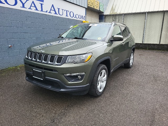 Used 2018 Jeep Compass Latitude with VIN 3C4NJDBB1JT349813 for sale in Owego, NY