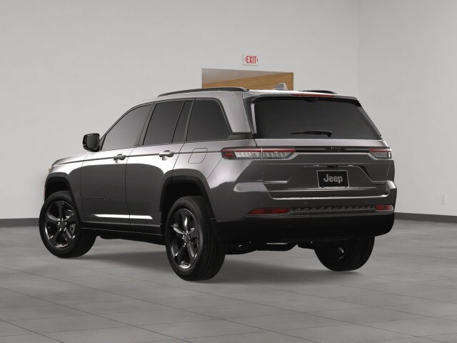 2025 Jeep Grand Cherokee Limited photo 4