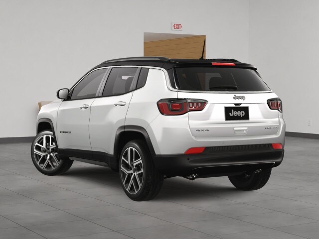 2025 Jeep Compass Limited photo 3