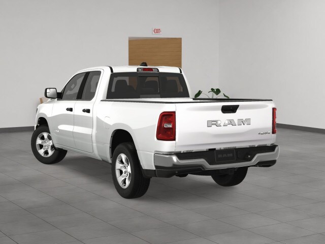 2025 Ram 1500 Tradesman photo 3