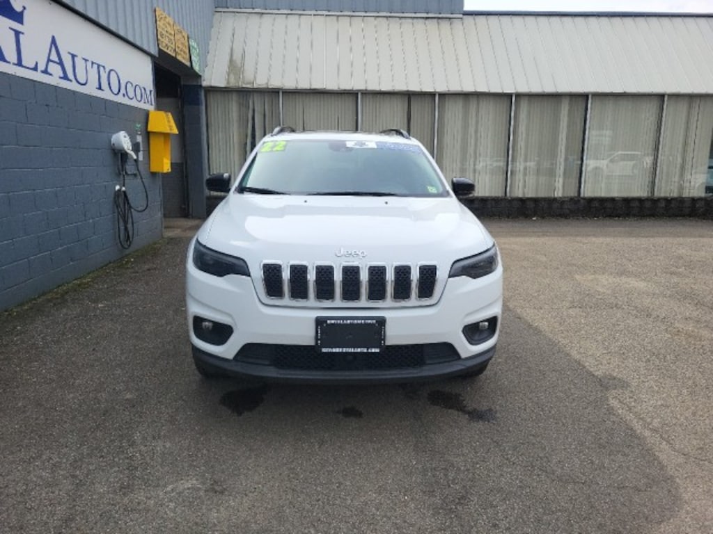 Used 2022 Jeep Cherokee Latitude Lux SUV